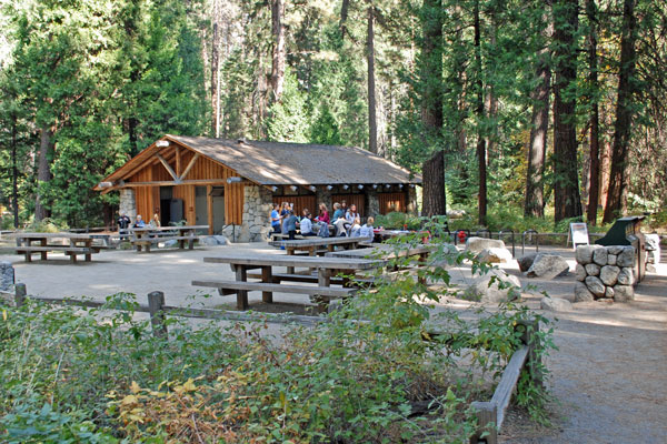 Lower Yosemite Falls trailhead, Yosemite National Park, California